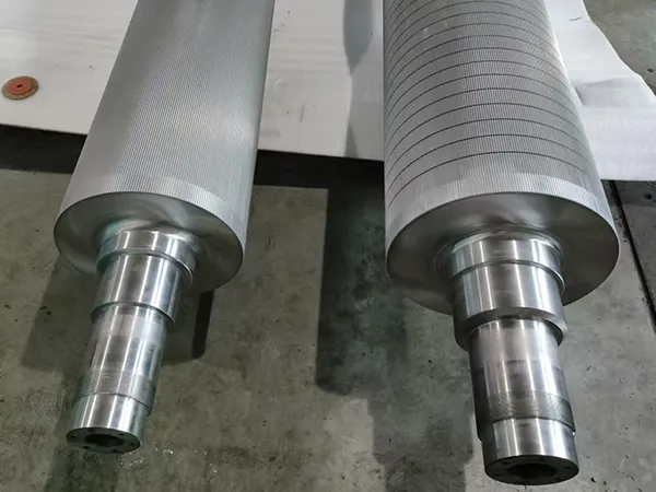 Rodillos corrugadores de carburo de tungsteno para una planta de embalaje en Tailandia
